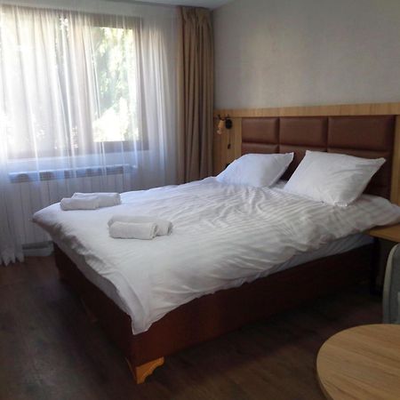Deers Hotel Bansko Exterior photo