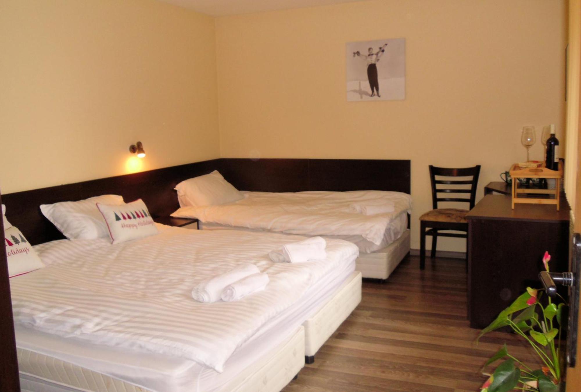Deers Hotel Bansko Exterior photo